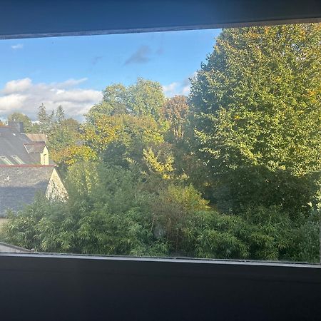 Bienvenue Chez Vous Apartment Вальон Екстериор снимка